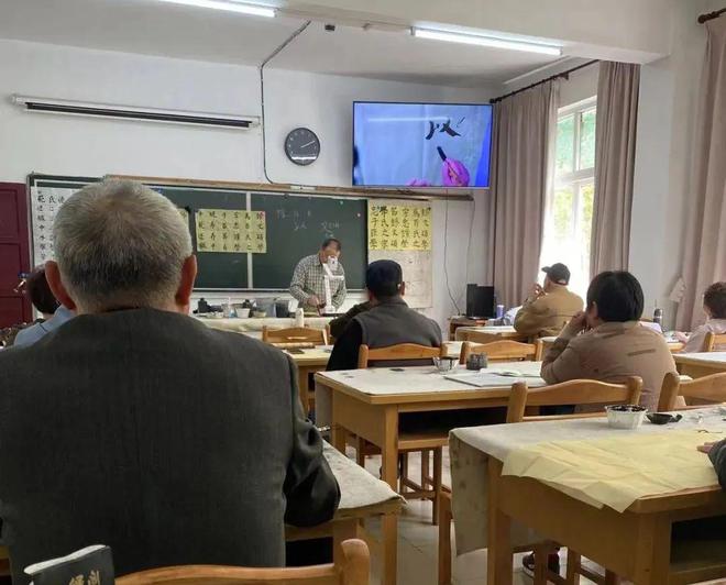 弃了双11爱上了“老年严选”AG旗舰厅这届脆皮年轻人抛(图5)