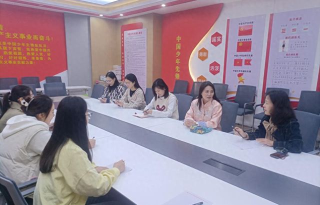 小学：幼小转衔促成长双向奔赴育美好AG旗舰厅网站郑州管城区外国语牧歌